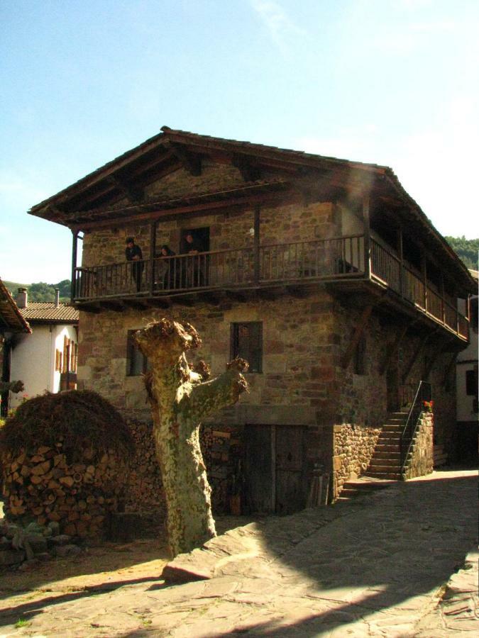 Albergue Olasenea Aterpea Zubieta Exteriér fotografie