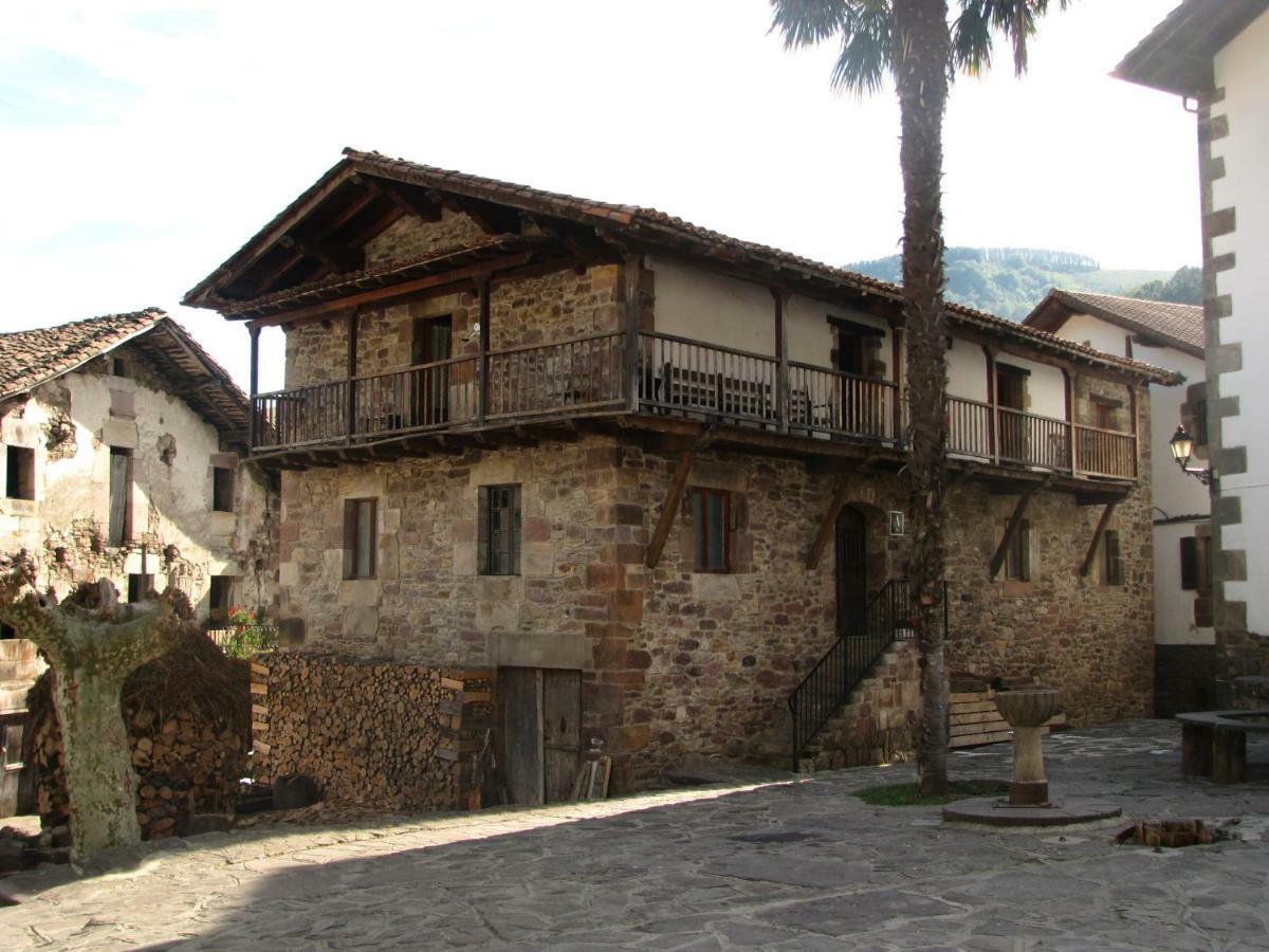 Albergue Olasenea Aterpea Zubieta Exteriér fotografie
