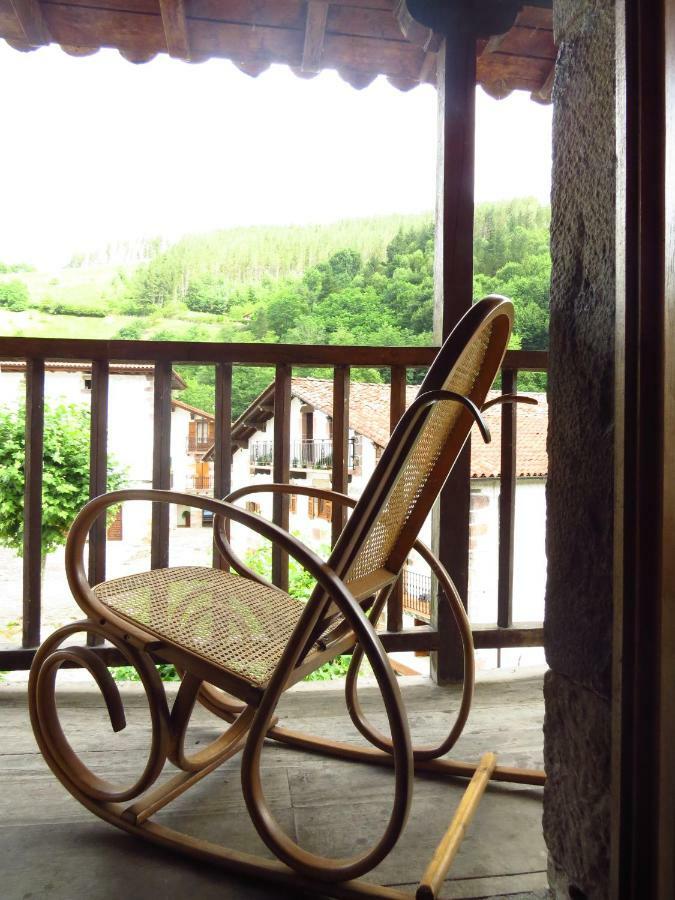 Albergue Olasenea Aterpea Zubieta Exteriér fotografie